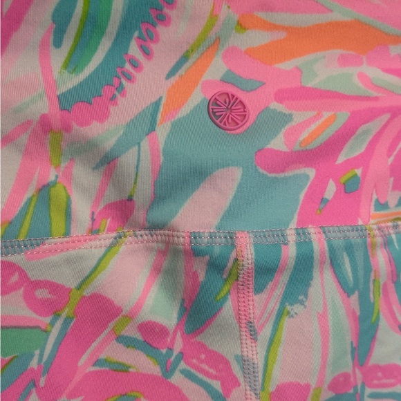 Lilly Pulitzer UPF 50+ Luxletic 24” Weekender High Rise Legging M - Picture 7 of 8